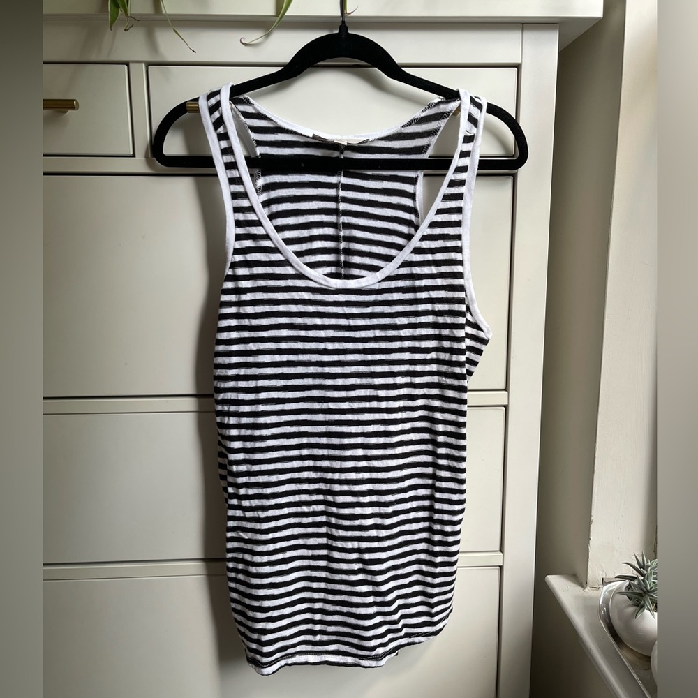 LOFT Black and White Striped Tank - XL 🖤🤍